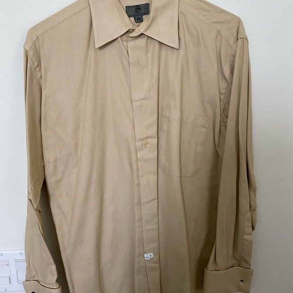 Men’s button down shirt - Picture 3 of 8